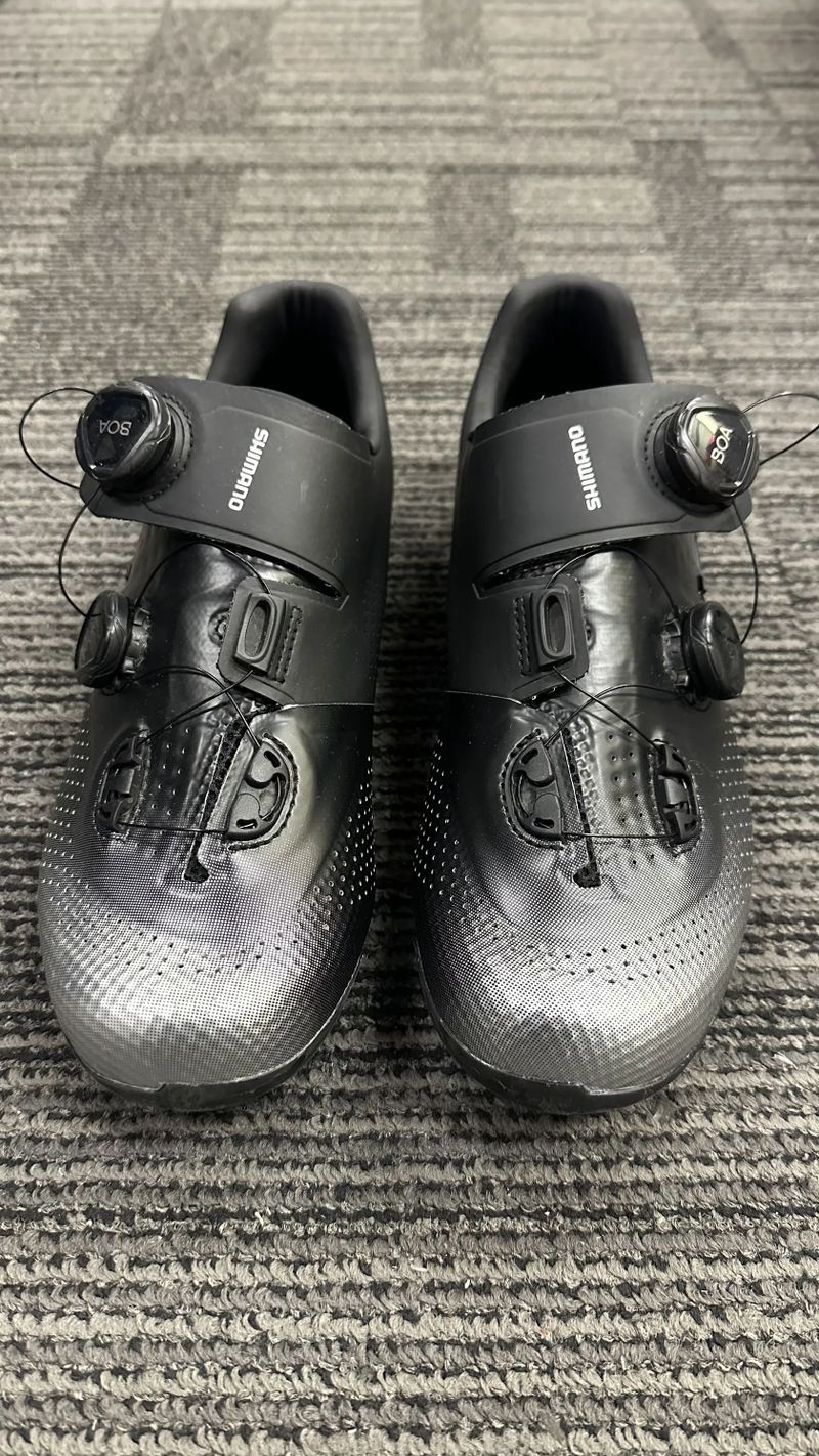 Silniční tretry Shimano RC7