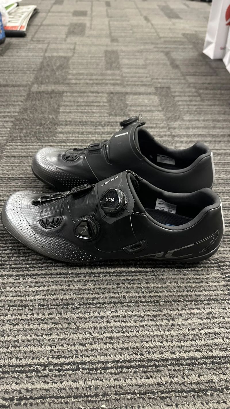 Silniční tretry Shimano RC7