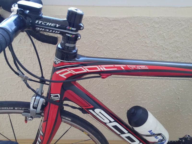 Scott Addict R2