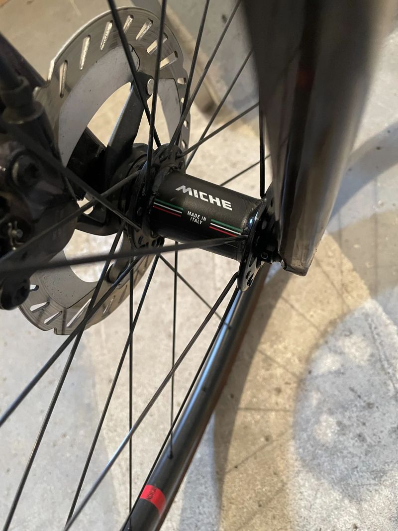 Giant TCR Advanced 2023 – Ultegra Di2 12s – Full Carbon Upgrade