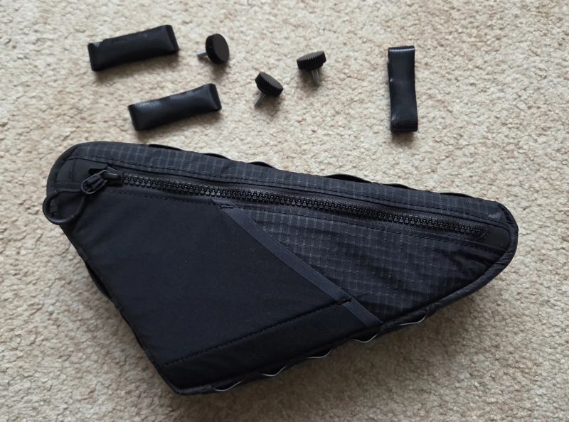 Trojúhelníková brašna Trek Adventure 1,3l