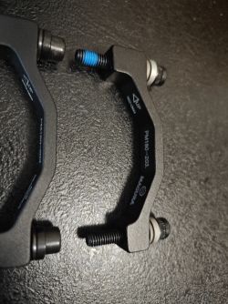 adapteré na brzdy MAGURA QM44 180-203mm