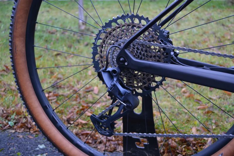 Cube Elite C:68X Race (L) 9,8 kg Top Stav