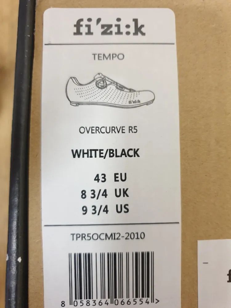 tretry Fi'zi:k TEMPO Overcurve R5 (velikost 43EU)