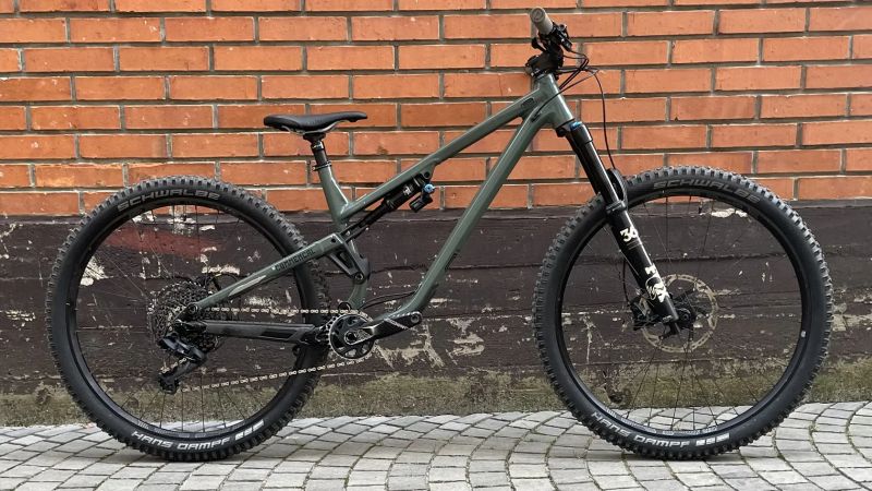 Commencal Meta TR 2022 vel. L