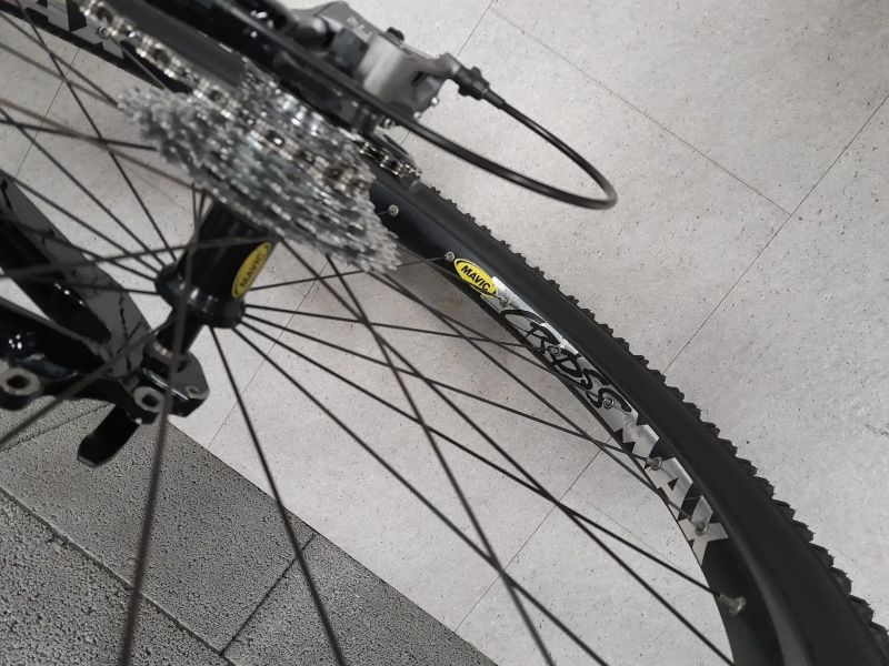 1998 Cannondale Super V Raven 4000, vel. M, XTR, Crossmax, CODA Tarantula