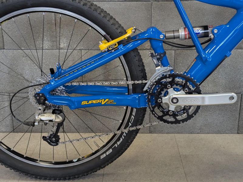 Cannondale Super V 2000, velikost M, Volvo, rok 1999, CODA, po repasi, původní osazení