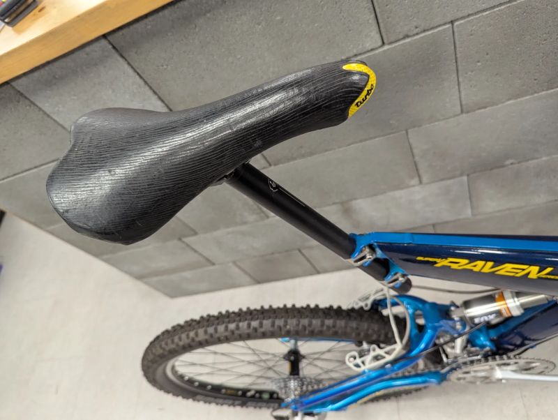 Cannondale Super V Raven 1000, velikost L, rok 1999, barvy Volvo, CODA Tarantula, Magura HS