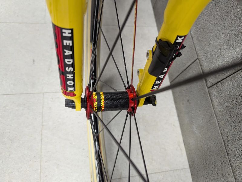 Cannondale Super V Raven 4000, velikost L, vidlice MOTO, Crossmax, Magura HS, Roox