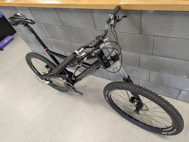 Cannondale Prophet 800 Lefty MAX 140, Fox RP23, nové brzdy, po kompletním servisu a repasích