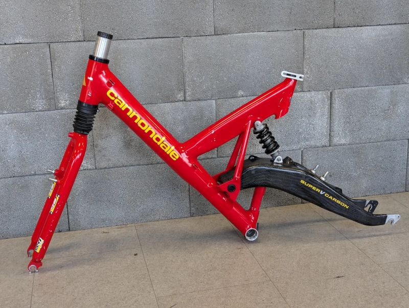 1996 Cannondale Super V Carbon, po kompletní repasi, velikost M