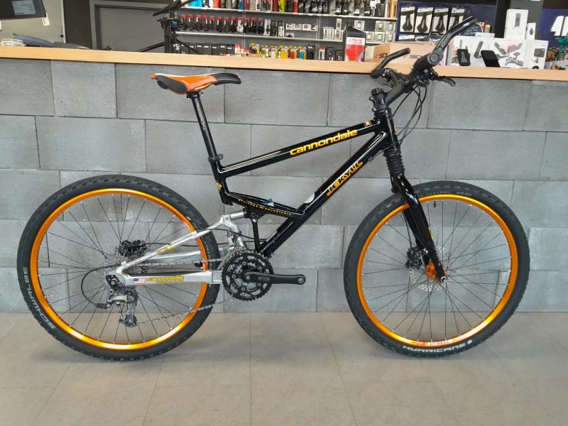 2000 Cannondale Jekyll 3000 SL, XTR, CODA expert (velikost M a L)