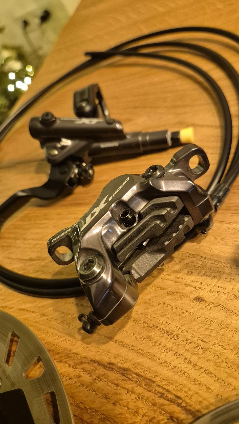 Shimano xt 4pistkové brzdy kompletní!