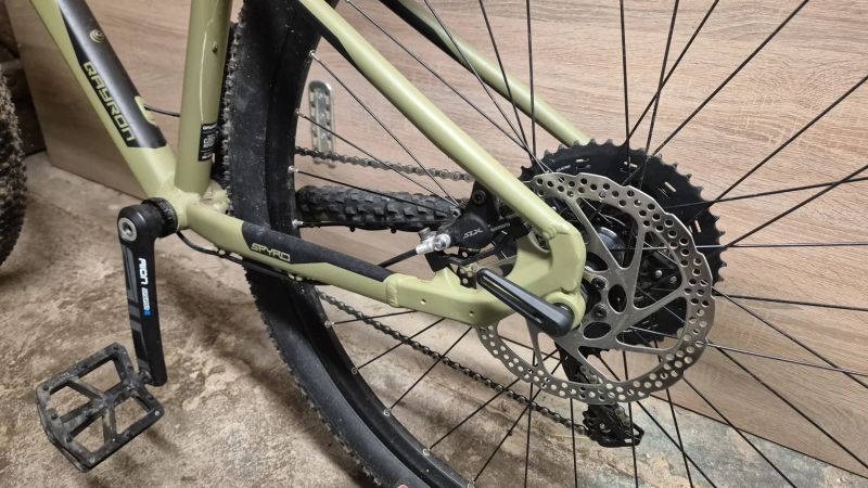 Qayron Spyro M 29" super stav