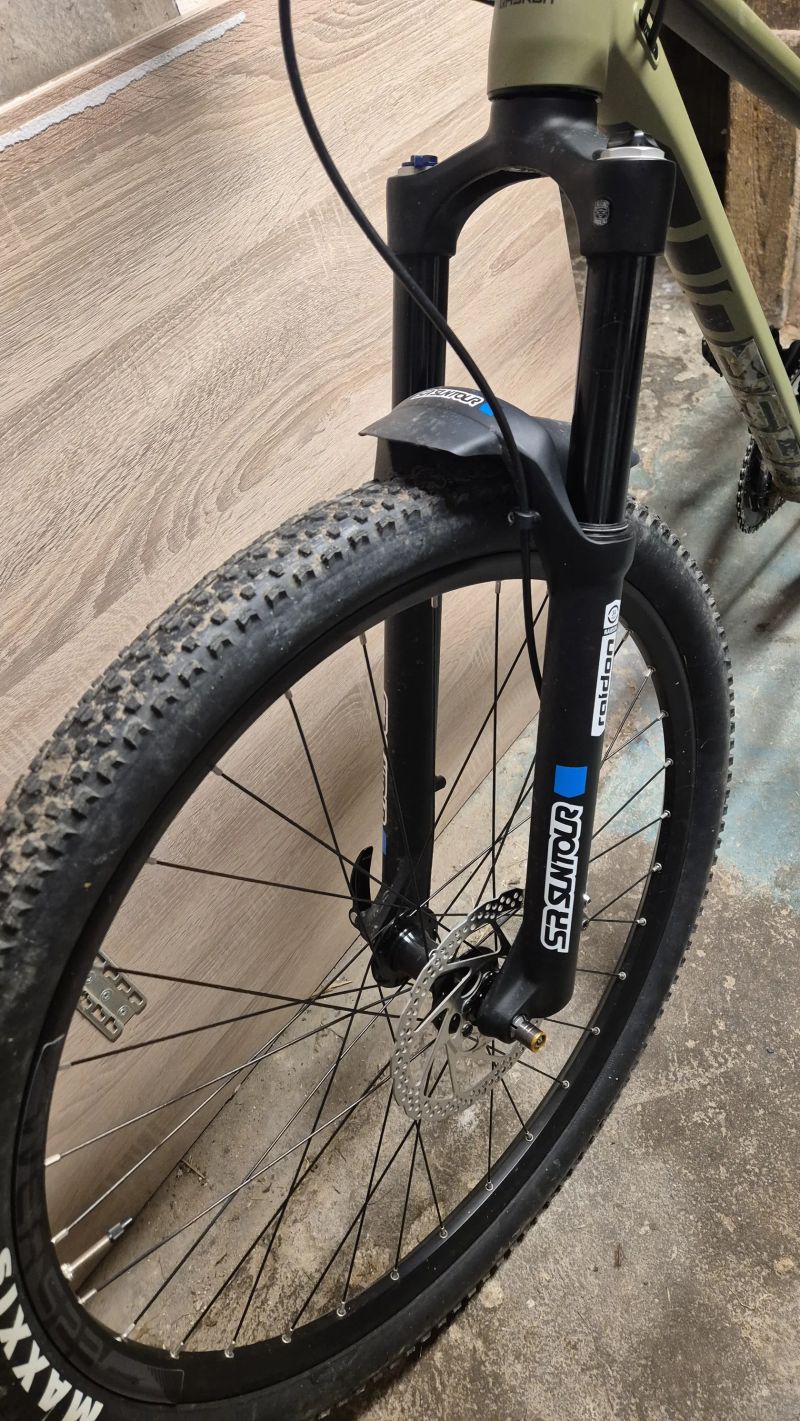 Qayron Spyro M 29" super stav