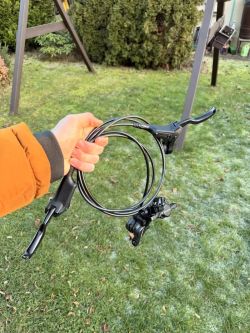 Hydraulické brzdy Tektro M275 – PÁR, krátce použité