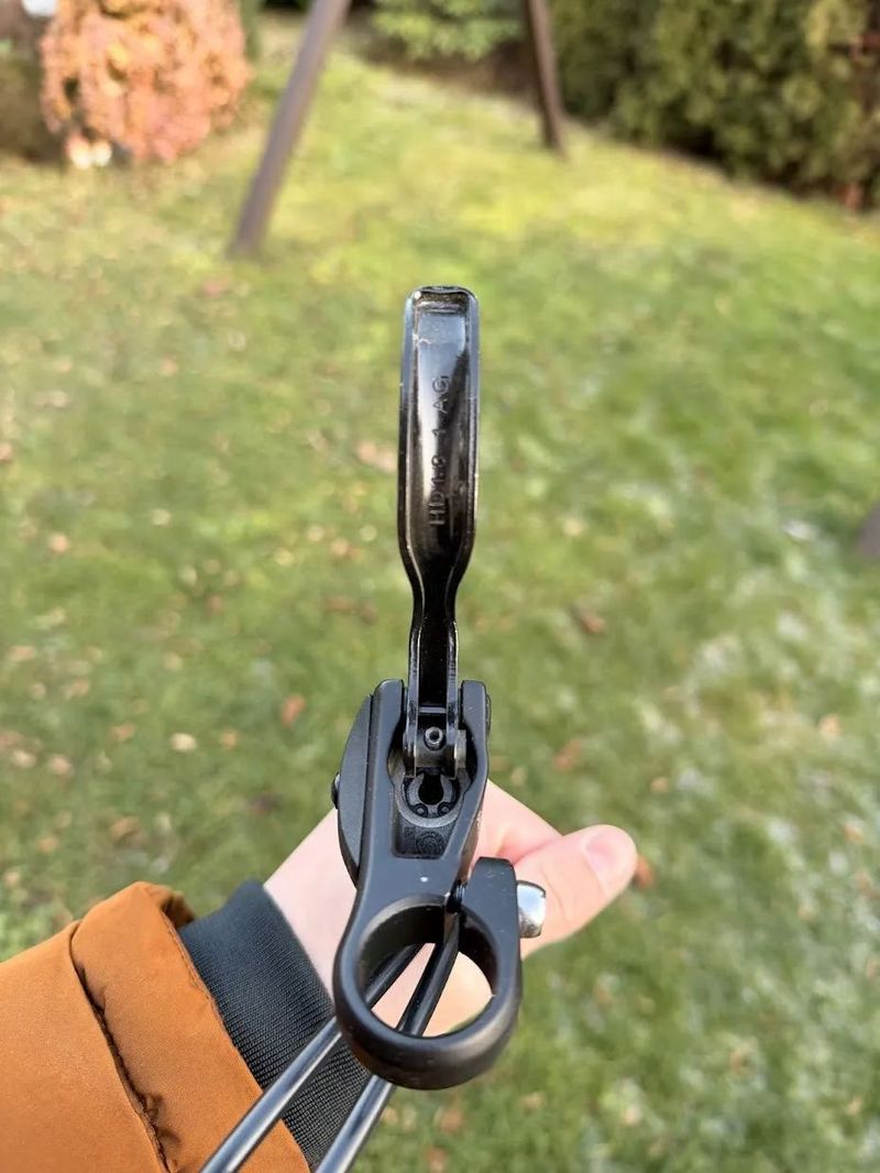 Hydraulické brzdy Tektro M275 – PÁR, krátce použité