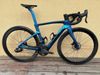 Pinarello Dogma F | luxter blue