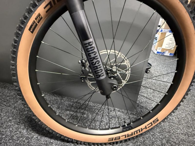 CUBE Stereo Hybrid 140HPC RACE 750 vel.S 103 KM 2024 KARBON