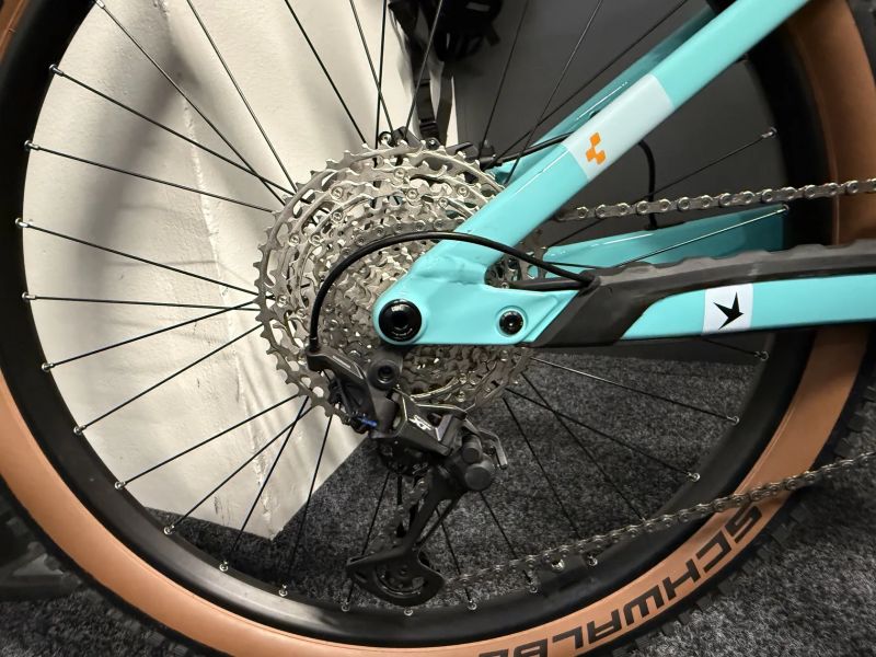 CUBE Stereo Hybrid 140HPC RACE 750 vel.S 103 KM 2024 KARBON