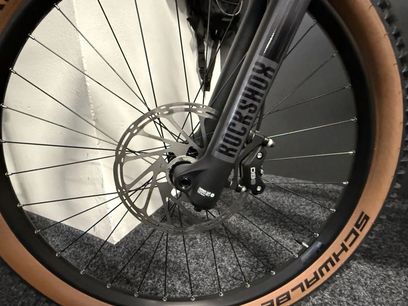 CUBE Stereo Hybrid 140HPC RACE 750 vel.S 103 KM 2024 KARBON