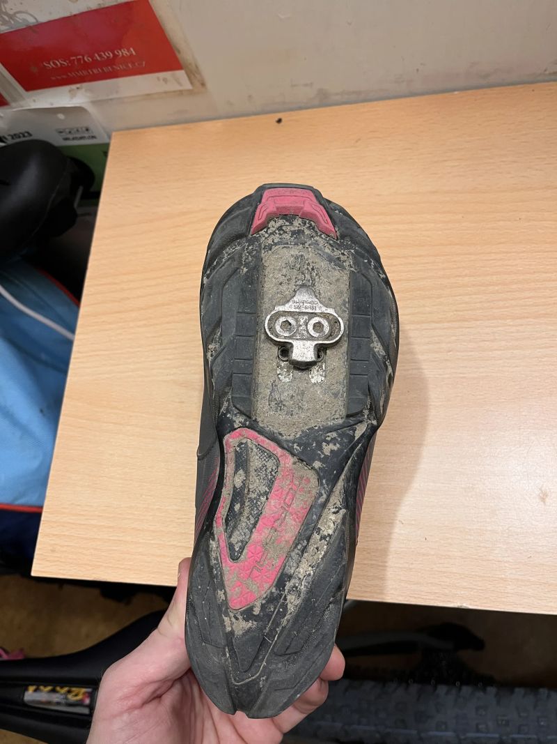 Shimano tretry vel 36