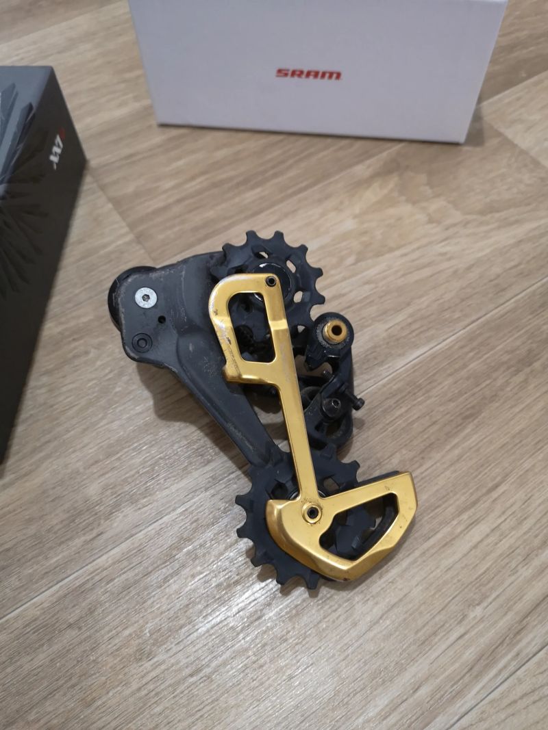 Sram XX1 Eagle 12sp. přehazovačka a řadící páčka