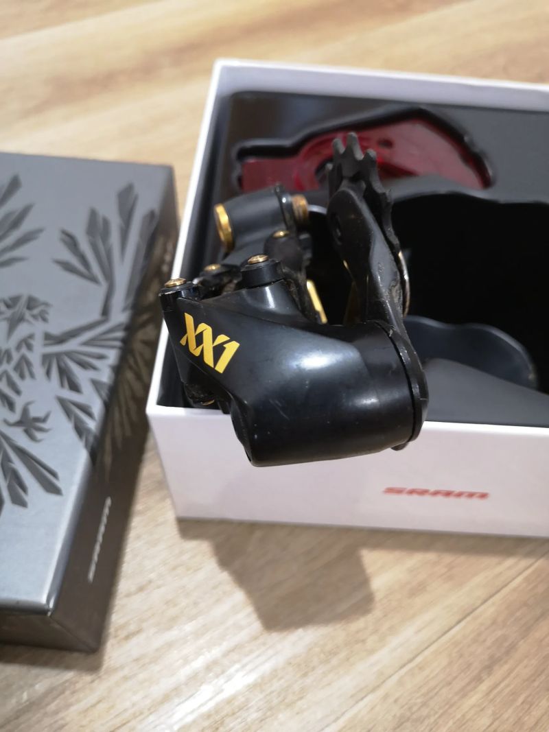 Sram XX1 Eagle 12sp. přehazovačka a řadící páčka