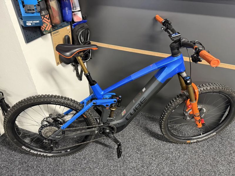 CUBE Stereo Hybrid 160HPC AT 750 vel.L 2024 492KM KARBON