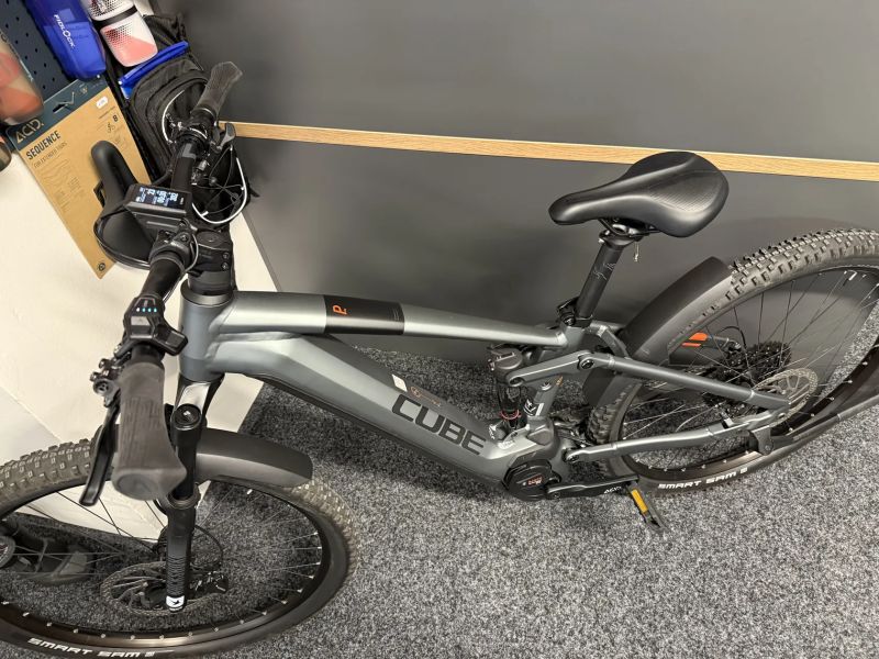 CUBE Stereo Hybrid 120 PRO 750 vel.M 2023 302km