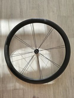 Rolf Prima Ares 4 Carbon - přední kolo