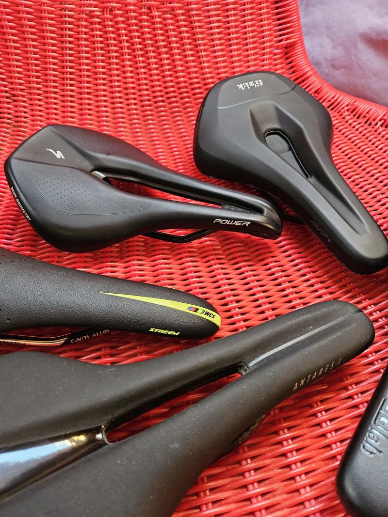 Sedla Sqlab, Specialized, fizik, ritchey