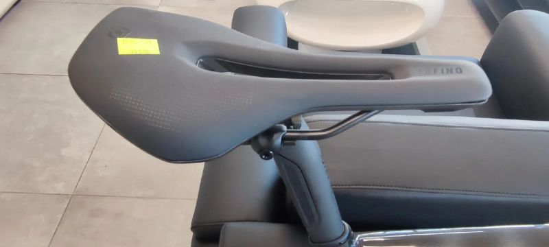 Scott Addict Gravel 40 (Python Black), vel. M