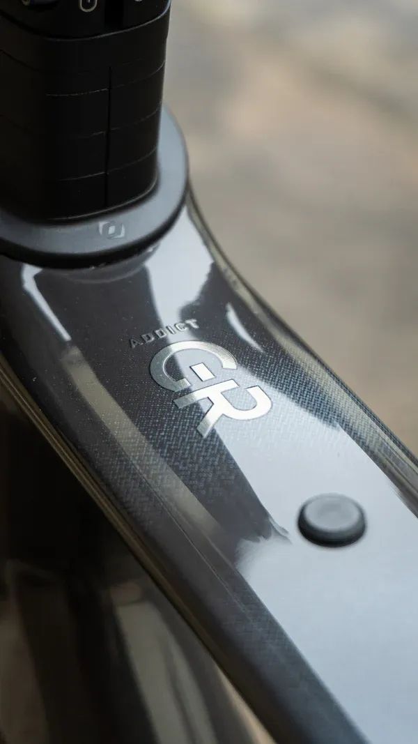 Scott Addict Gravel 40 (Python Black), vel. M