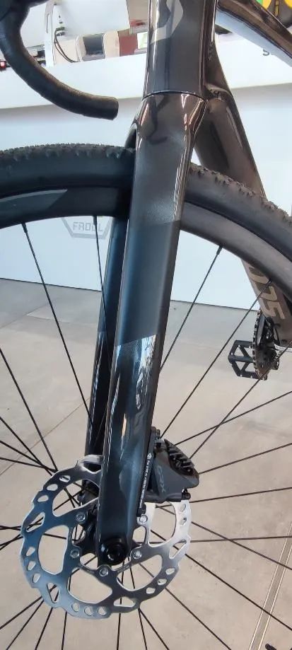 Scott Addict Gravel 40 (Python Black), vel. M