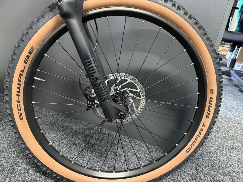 CUBE Stereo Hybrid 120 PRO 750 vel.S 2024 905km