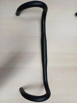 Ritchey – hliníková silniční řídítka (42 cm, sundaná z nového kola)