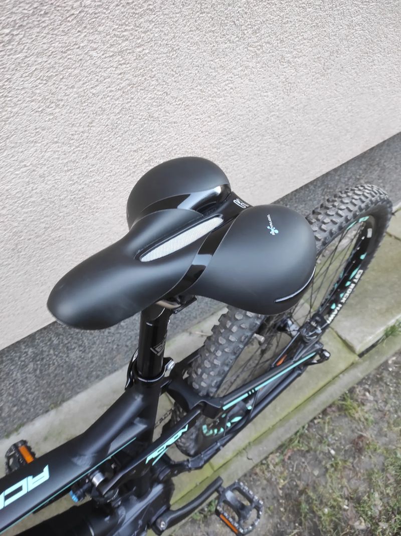 Celoodpružené horské elektrokolo Leader Fox Acron 29 (M)