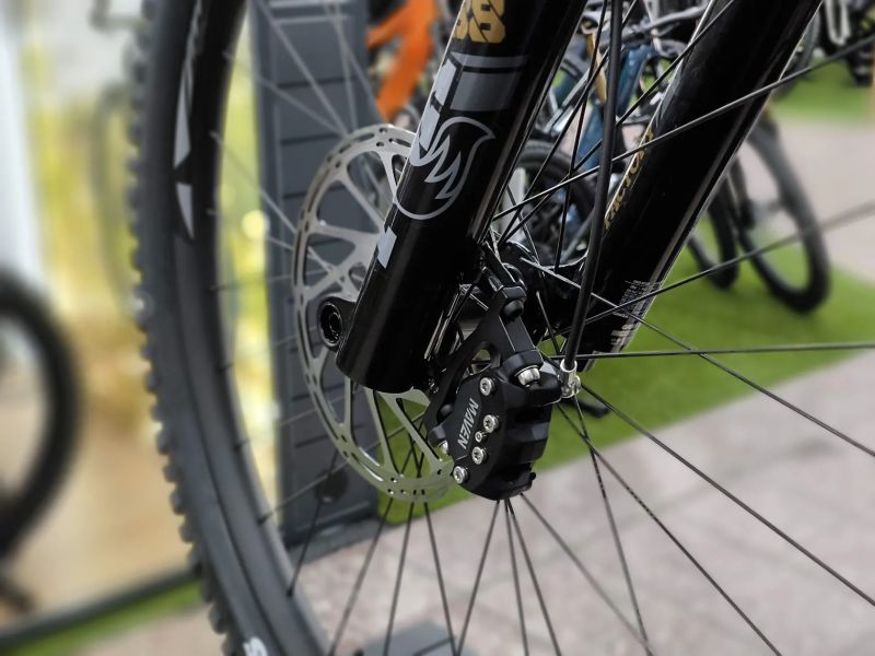 !NOVÉ! DJI Avinox - Teewing Turbo Force Pro - Fox38 Kashima, 800wh baterie, 21,5kg, vel. L