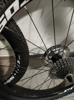 výplety Mavic Crossone 27,5" – komplet set