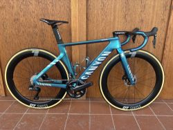 CANYON AEROAD CFR - vel. XS - ULTEGRA di2 2x12 - DT SWISS - NOVÉ