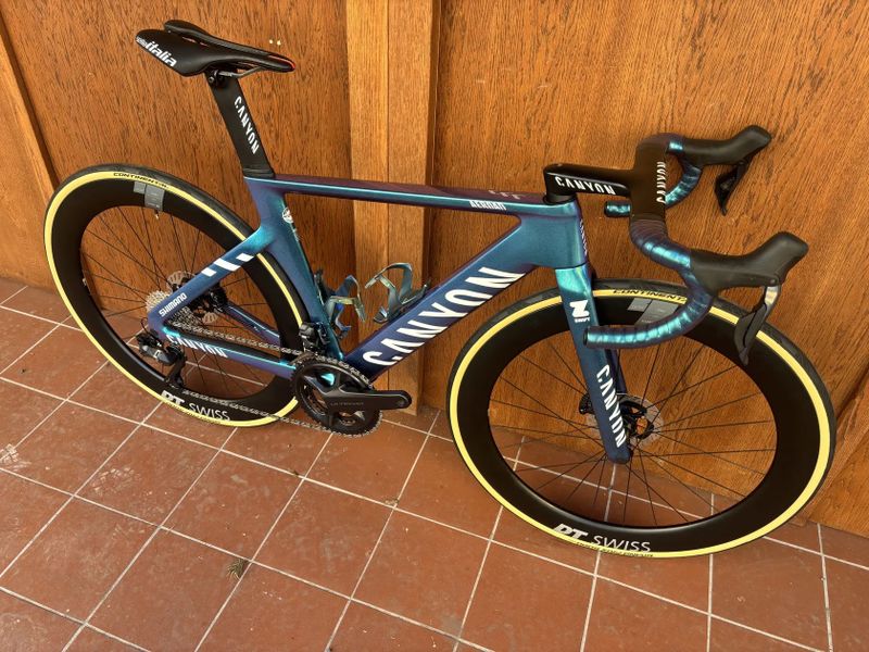 CANYON AEROAD CFR - vel. XS - ULTEGRA di2 2x12 - DT SWISS - NOVÉ