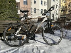 Prodám krosové kolo Author Classic s duralovým rámem a odpruženou vidlicí.