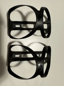 Karbonové košíky Canyon