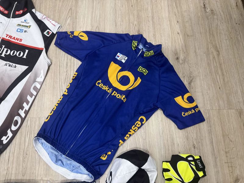 Cyklo dresy a doplmlyz