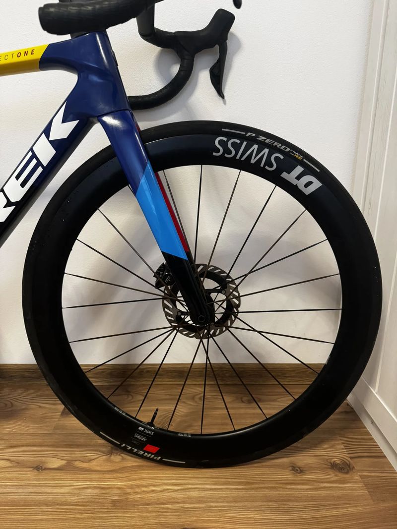 Trek Madone SLR Gen 8, Dura-ace Di2 2x12, vel. M, váha 6,85kg