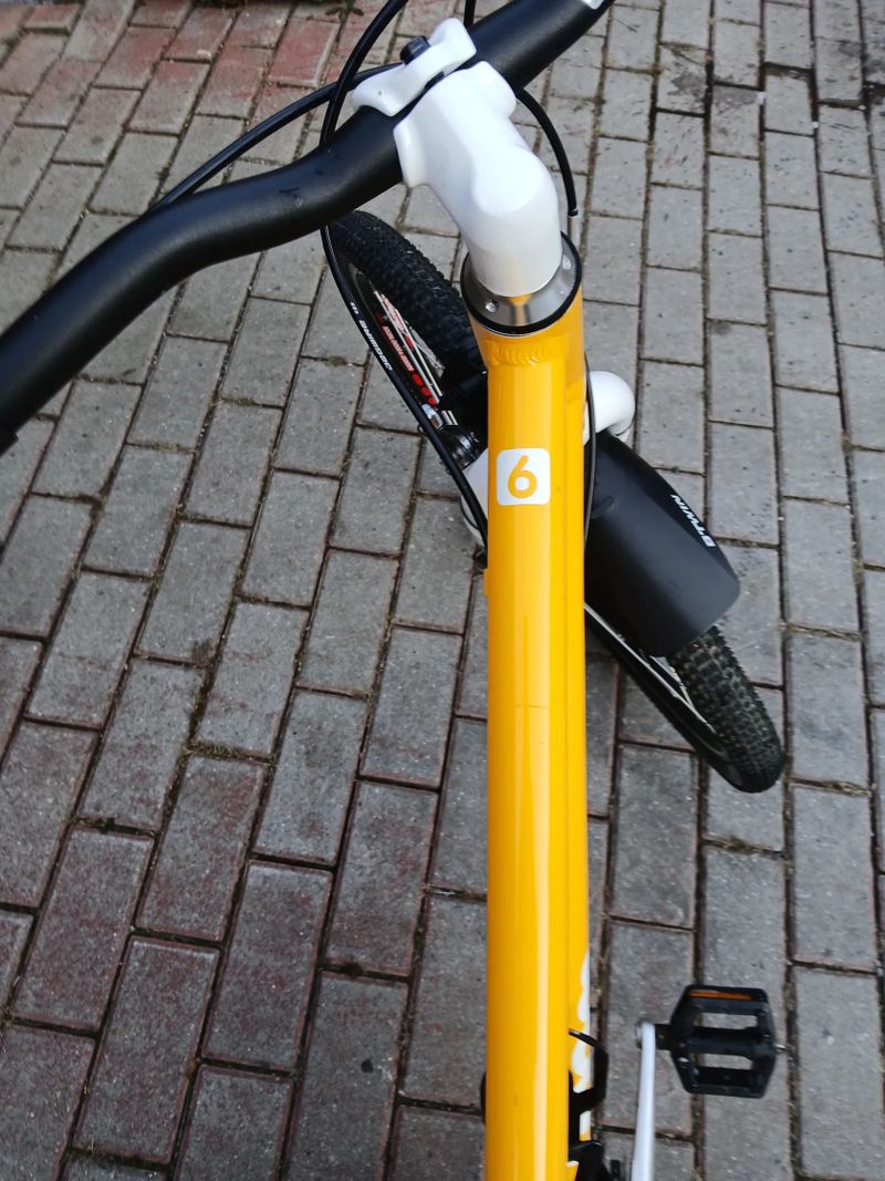 Prodám pěkné dětské kolo WOOM 6