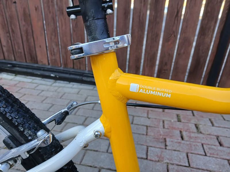 Prodám pěkné dětské kolo WOOM 6