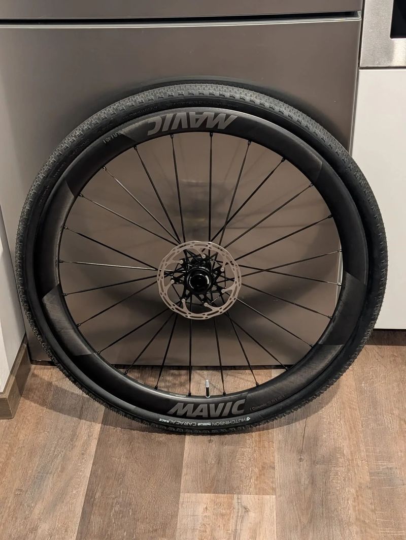 Mavic Cosmic SLR 45 (model s vnitřní šířkou 23mm) - HG, XDR, nejeté!