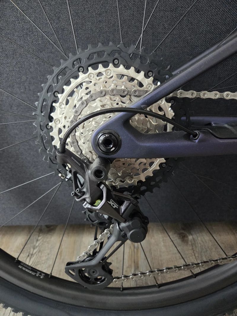 Nová sada Shimano Deore XT 8100 1x12 kliky, přehazovačka, kazeta, řetěz, řazení